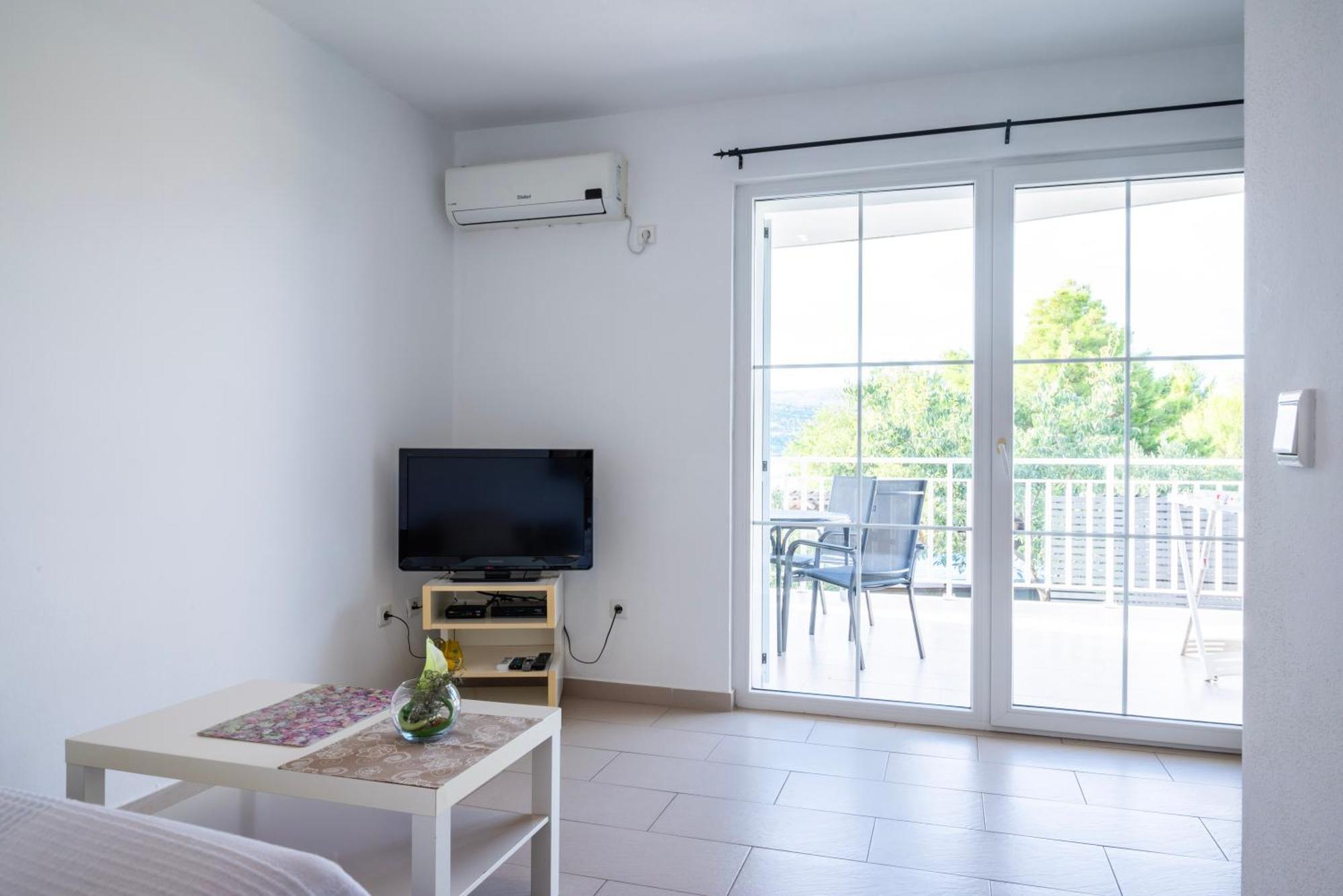 Vdl Apartments Trogir Exterior foto